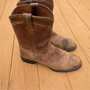 Mens Ariat Boots- Used Size 13D